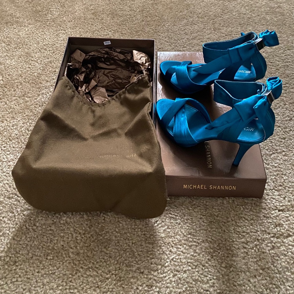 Michael Shannon Teal Heels. 7 M